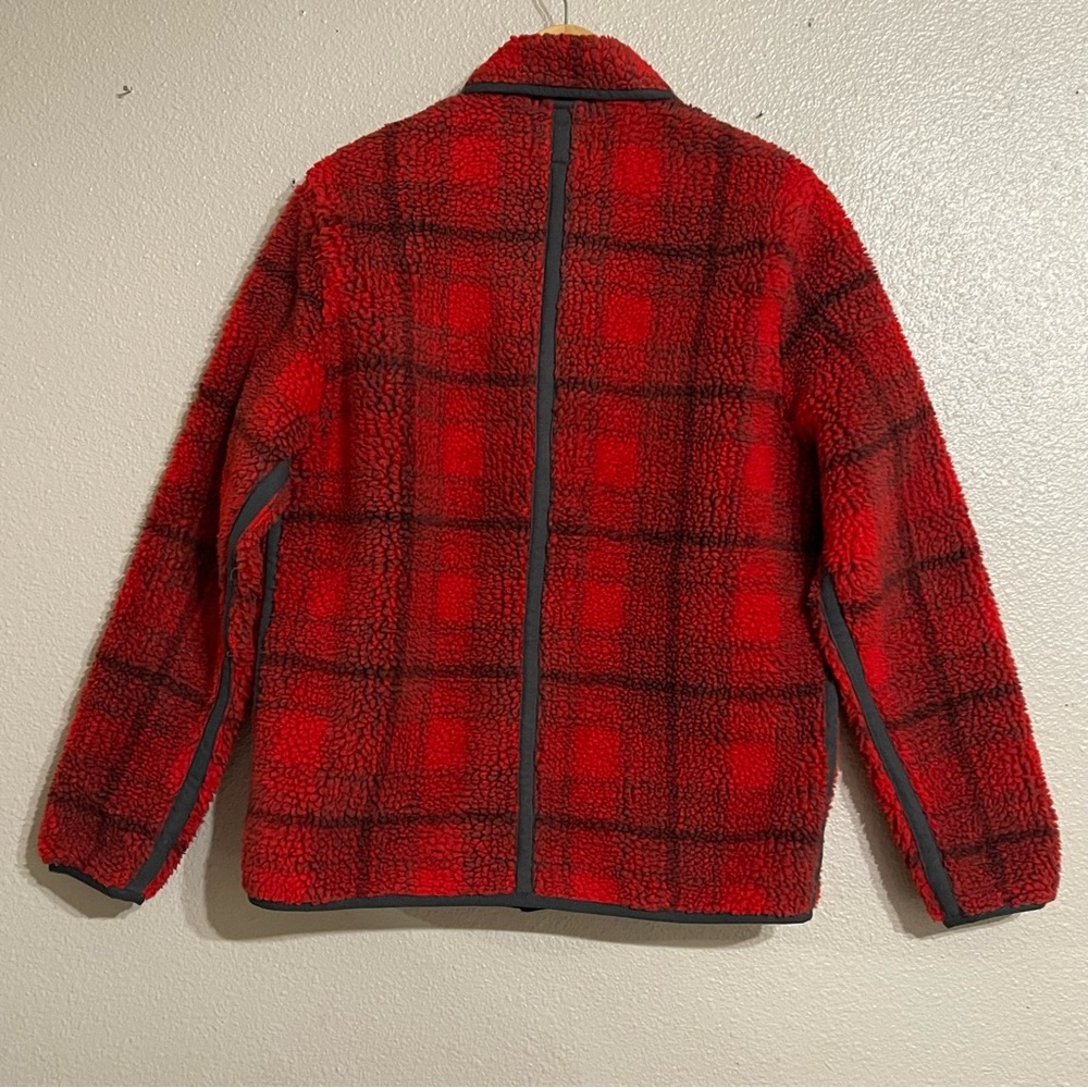 J. Crew Wallace‎ & Barnes sherpa fleece jacket in plaid Red and Black - Picture 5 of 14